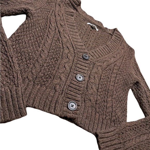 🤎 American Eagle Y2K Cable Knit Cropped Cardigan Brown Size Small 🤎 - Picture 3 of 6